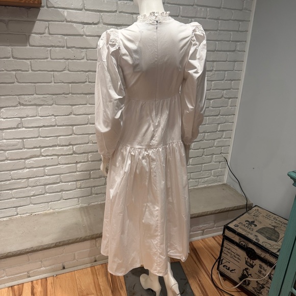 Danielle Bernstein White Boho Prairie Dress Sleeve Maxi Cottagecore Romantic - Picture 10 of 15